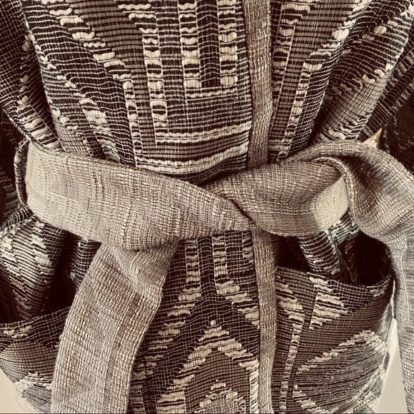 NWT IRO Bianza Kimono Style JKT Sz 38 BLK/Ecru/Sil - Picture 10 of 16